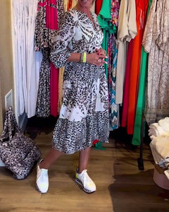 Vestido casual manga 3/4 com estampa de leopardo