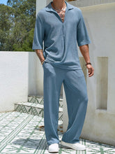 Carregar imagem no visualizador da galeria, Camisa masculina de cor sólida com ajuste solto e calças de perna reta conjunto de duas peças
